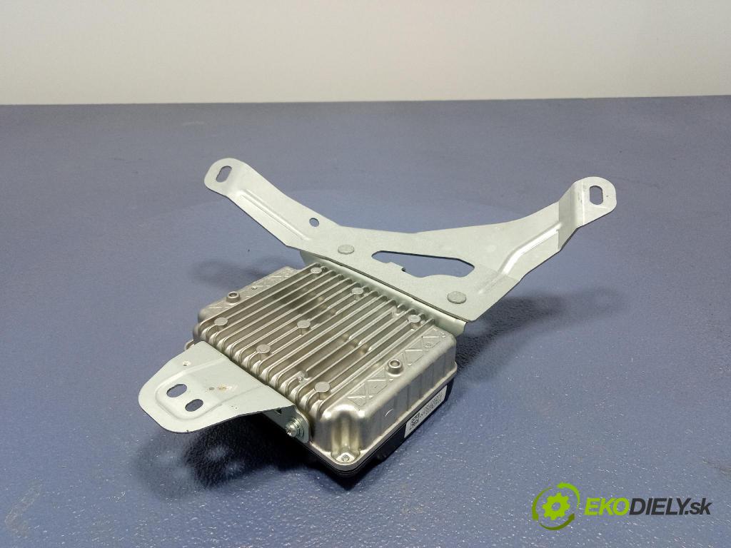 Mercedes S-klasa 2011 střídač: A1669820020