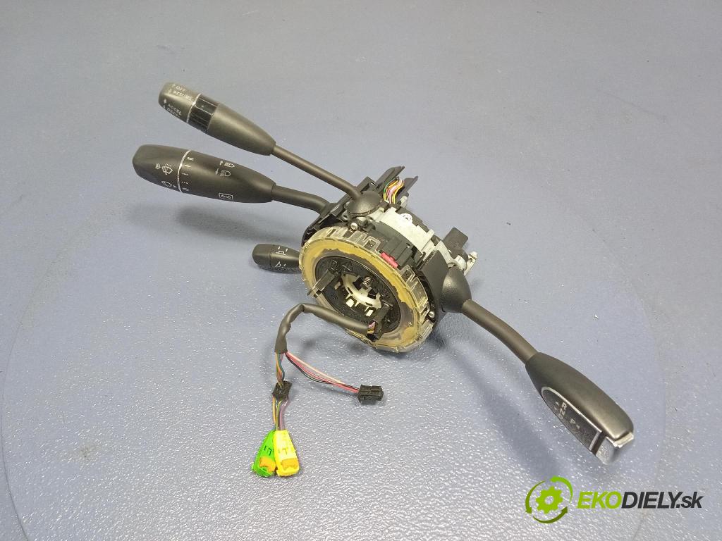 Mercedes S-klasa 2011 prepínač Komplex: A2215404501