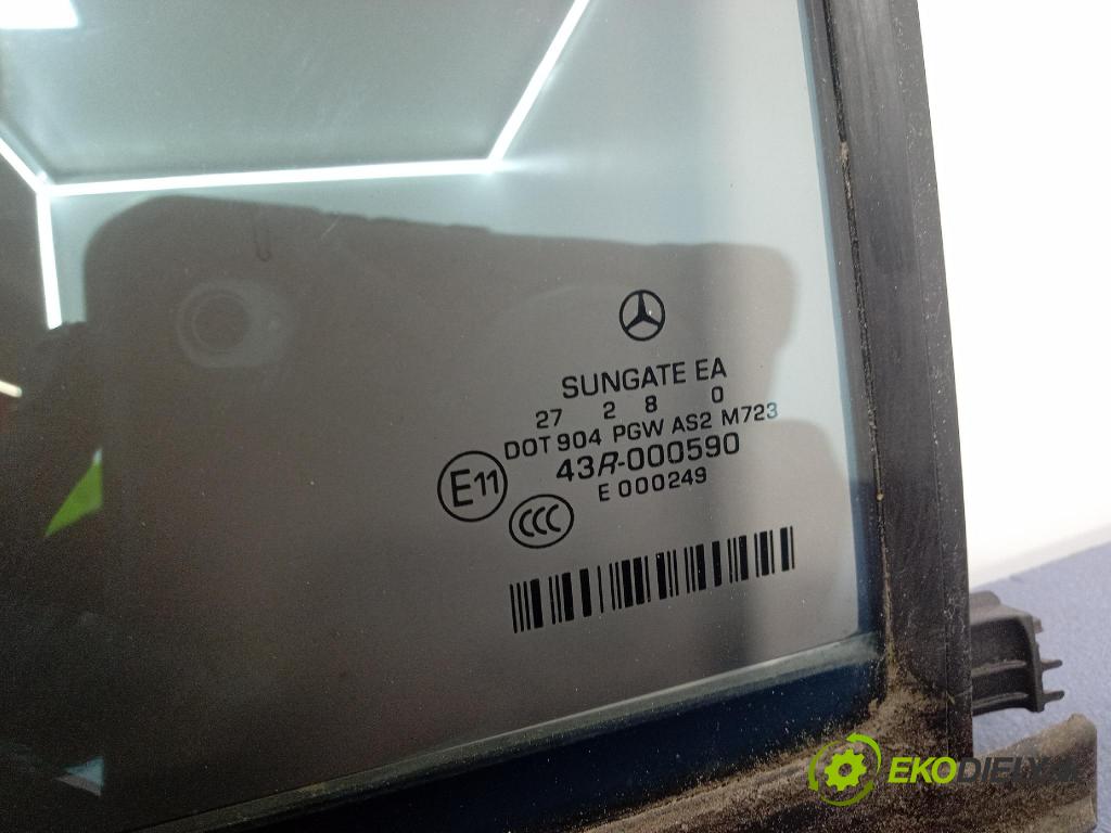 Mercedes S-klasa 2011 sklo dvere zad Prava: