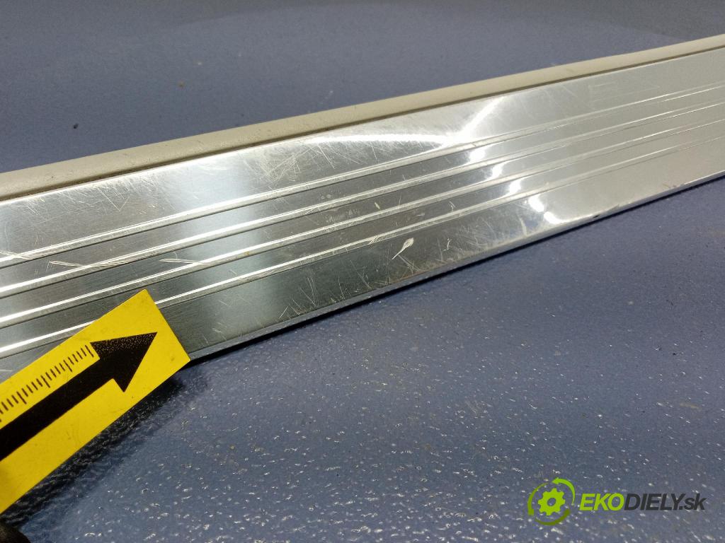 Mercedes S-klasa 2011 lišta Dekoratívne: Prah: A2216801735