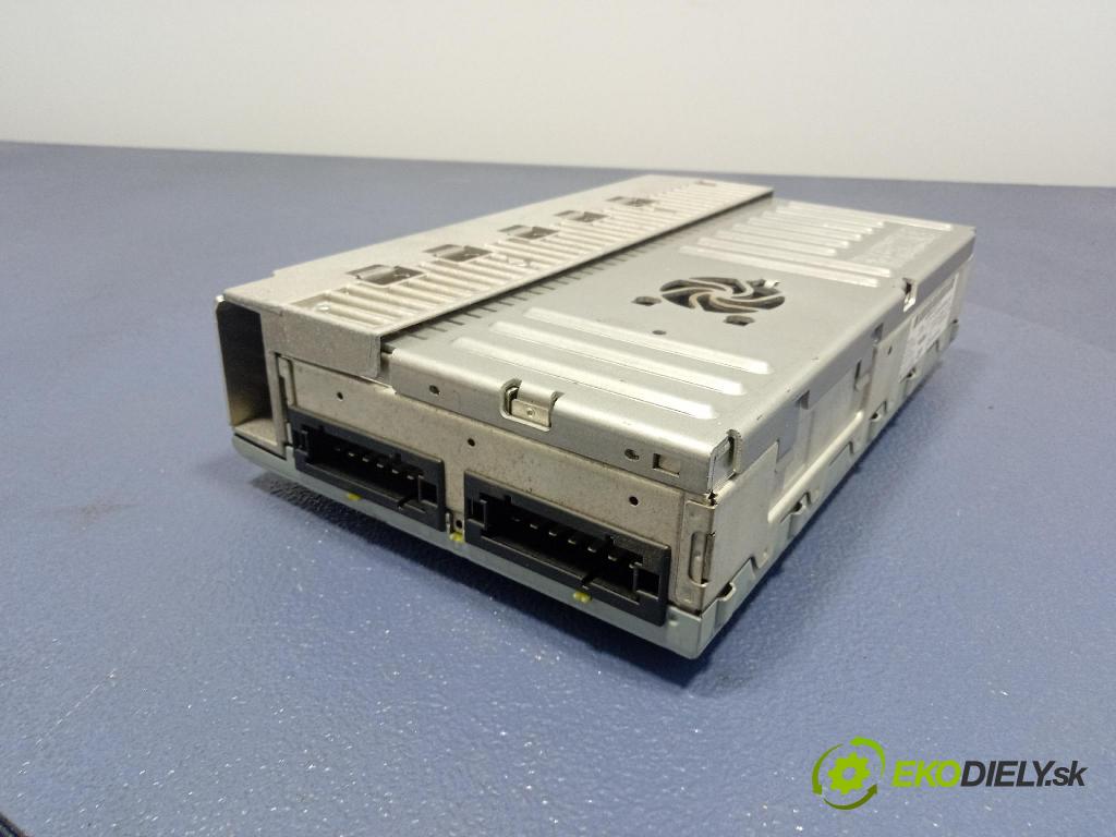 Mercedes S-klasa 2011 Zesilovač: Rádio: Navigacia: A2219008103