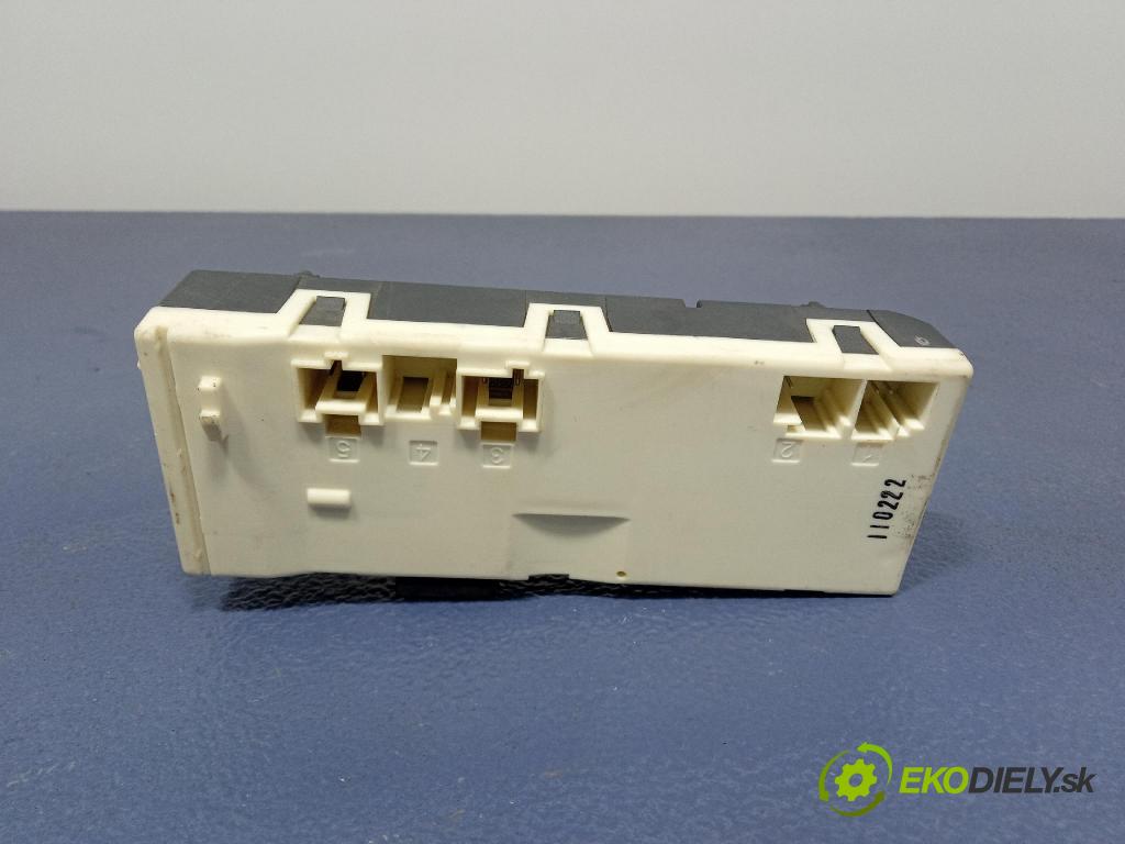 Mercedes S-klasa 2011 riadiaca jednotka A2218703995