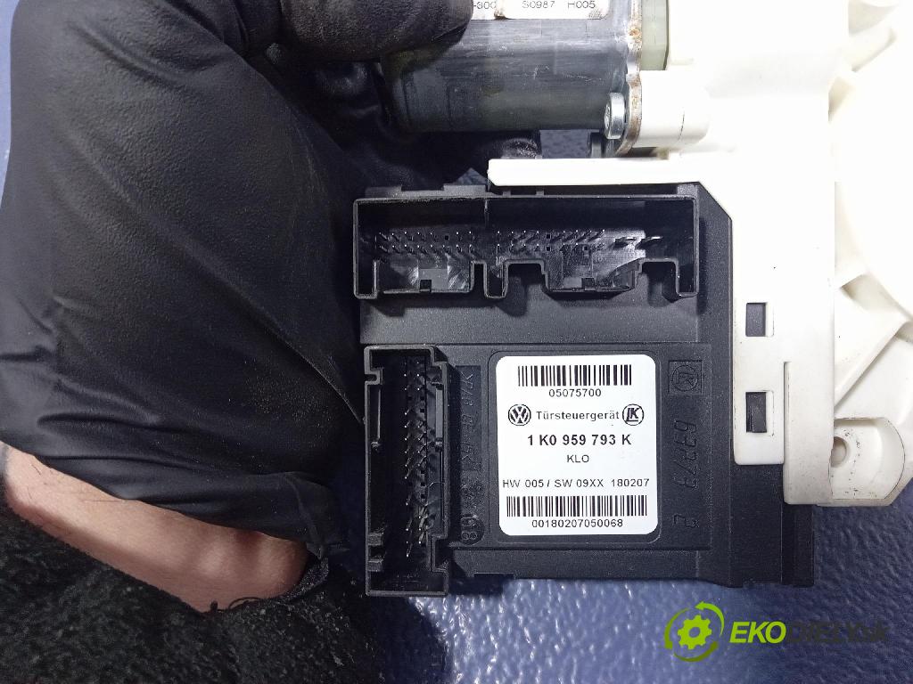 Vw Golf 2006 mechanismus stahování Sklenka: před Levý: 1K0959793K