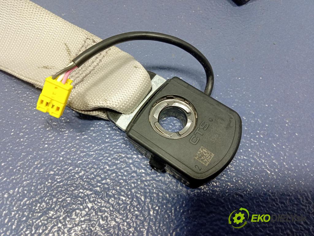 Mercedes S-klasa 2011 Pásy: Bezpečnosť: x A2218600086