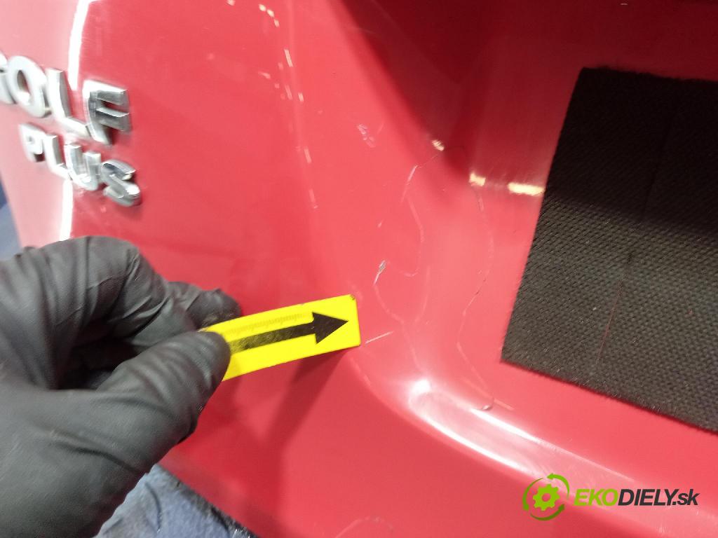 Vw Golf 2006 zadna dveře kufra: kufra: