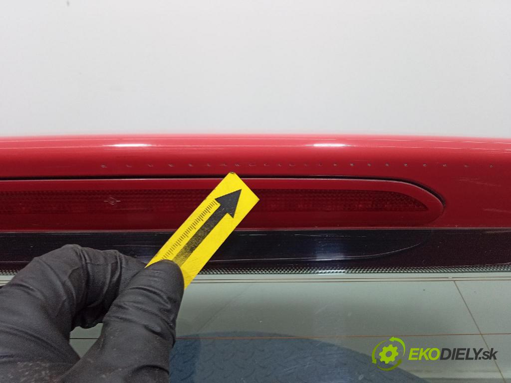 Vw Golf 2006 zadna dveře kufra: kufra: