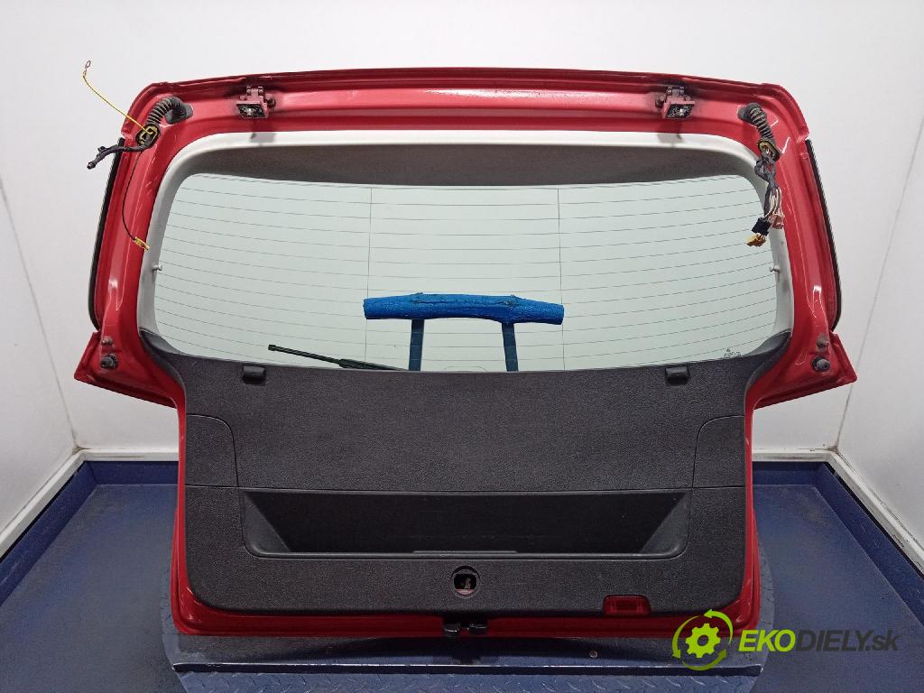 Vw Golf 2006 zadní dveře kufra: kufr 