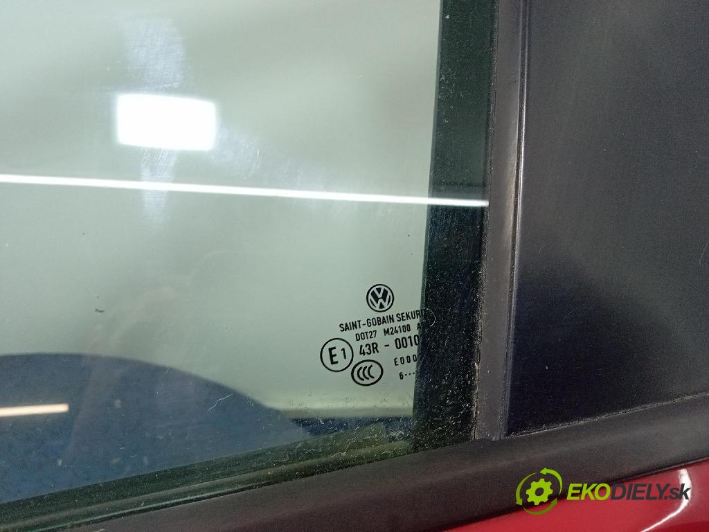 Vw Golf 2006 dvere Predné Vľavo: