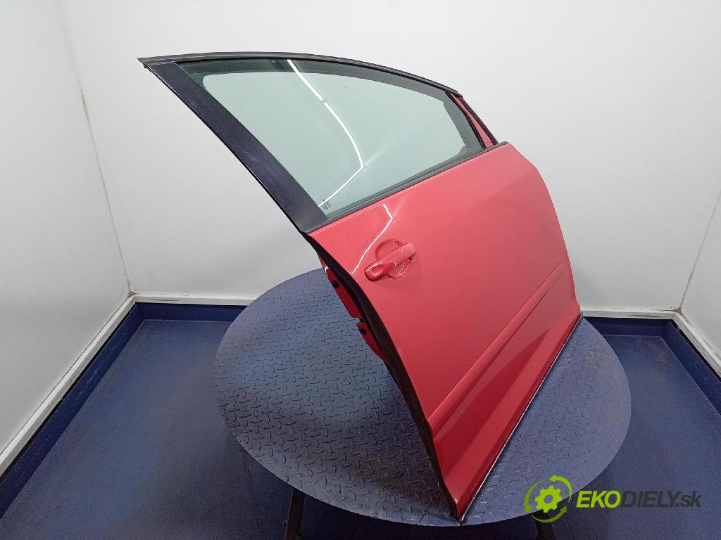 Vw Golf 2006 dvere Predné pravé