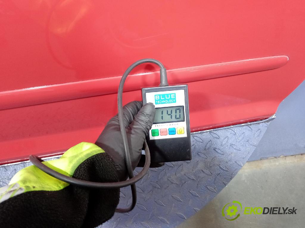 Vw Golf 2006 dvere Predné pravé