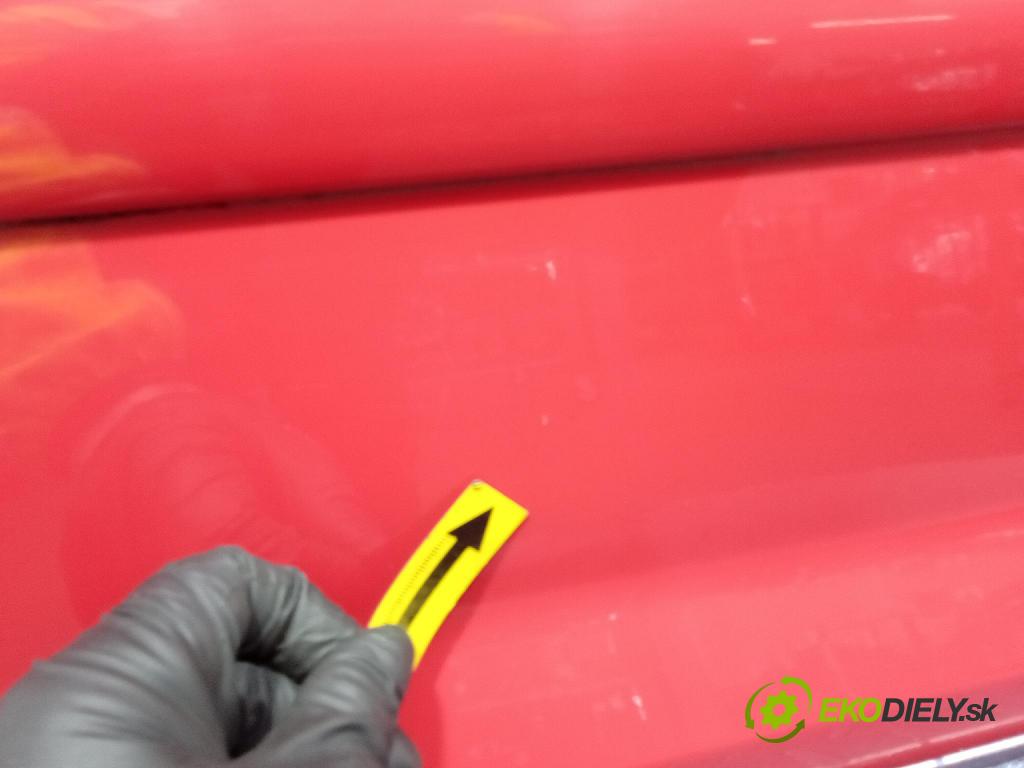 Vw Golf 2006 dvere Predné pravé