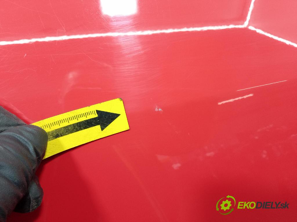 Vw Golf 2006 dvere Predné pravé