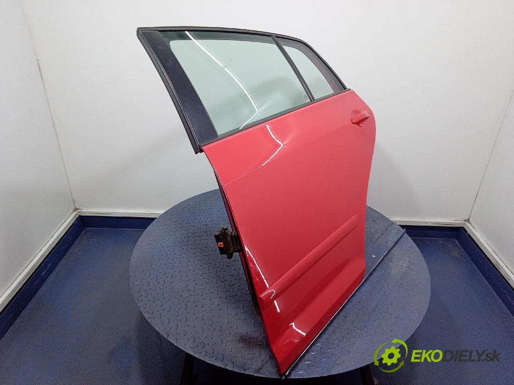 Vw Golf 2006 dvere zad Vľavo:
