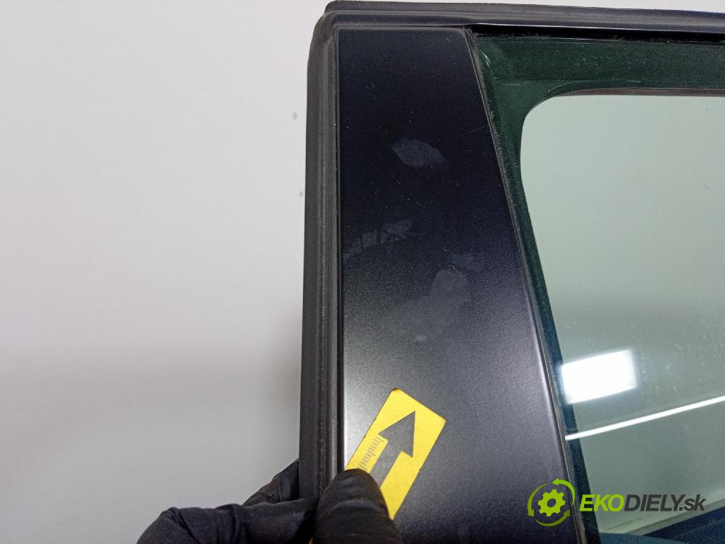 Vw Golf 2006 dvere zad Vľavo: