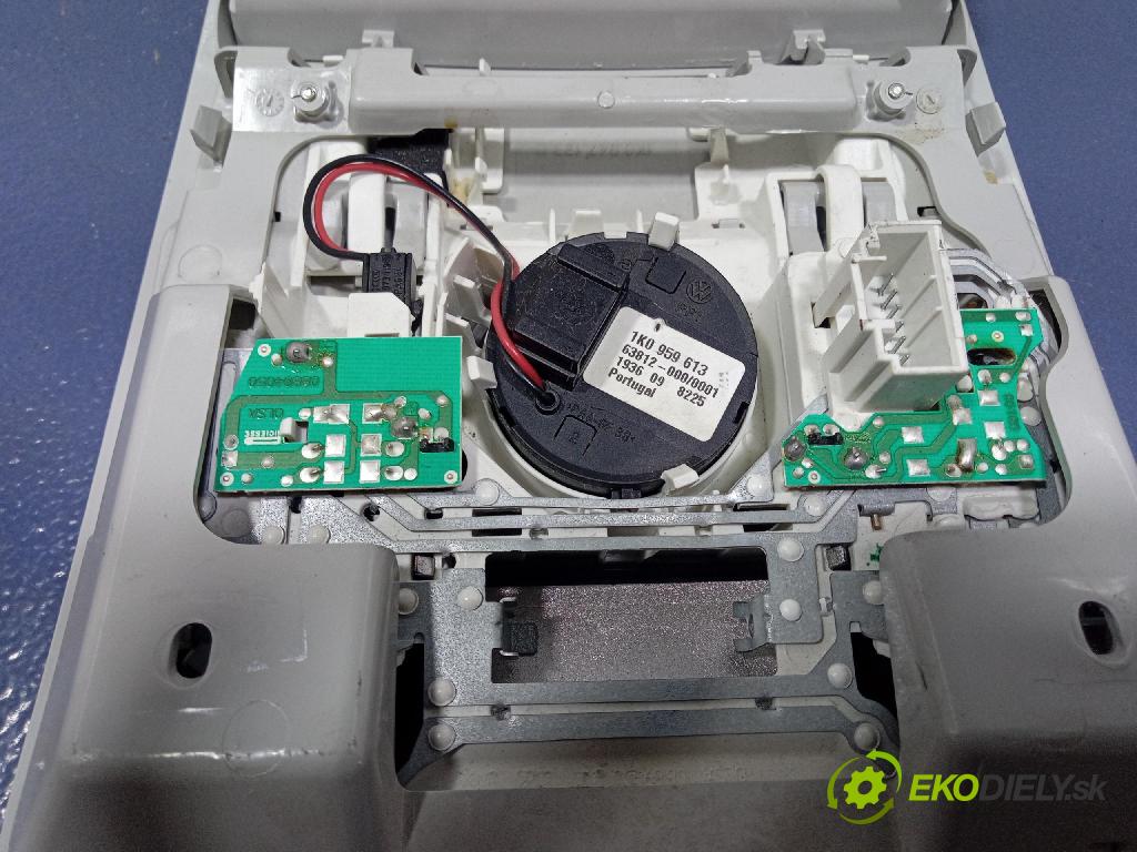 Vw Golf 2006 Svietidlá: Vnútri: 1K0959613