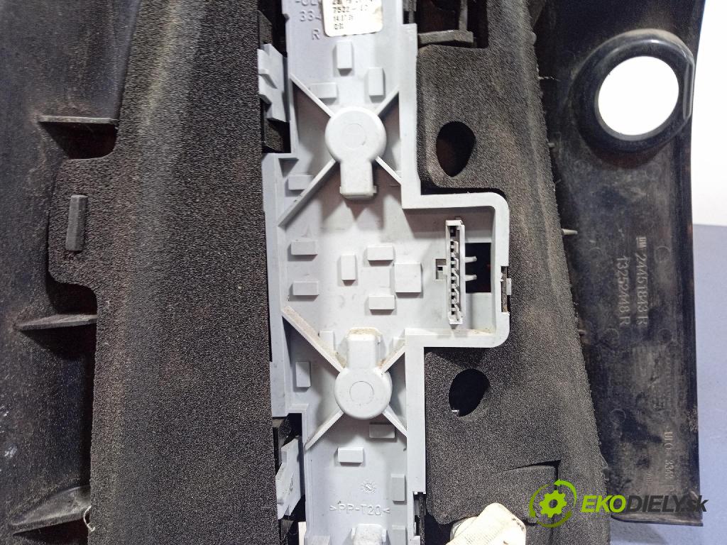 Opel Zafira 2006 světlo Zad: Práva: Mimo: 13252448