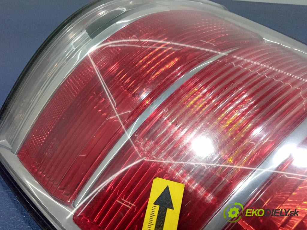 Opel Zafira 2006 světlo Zad: Práva: Mimo: 13252448