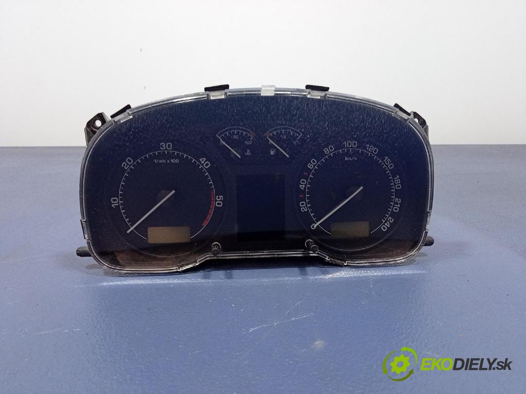 Skoda Octavia 2002 prístrojovka/ budíky 1U0920841J