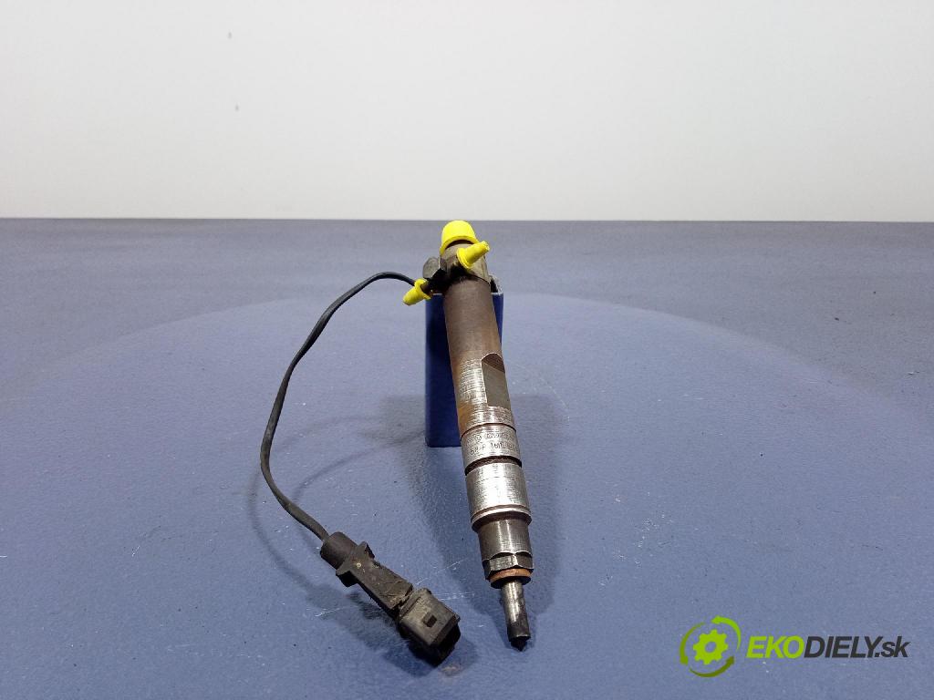 Volvo S70/V70 1998 vstřikovač 074130202B