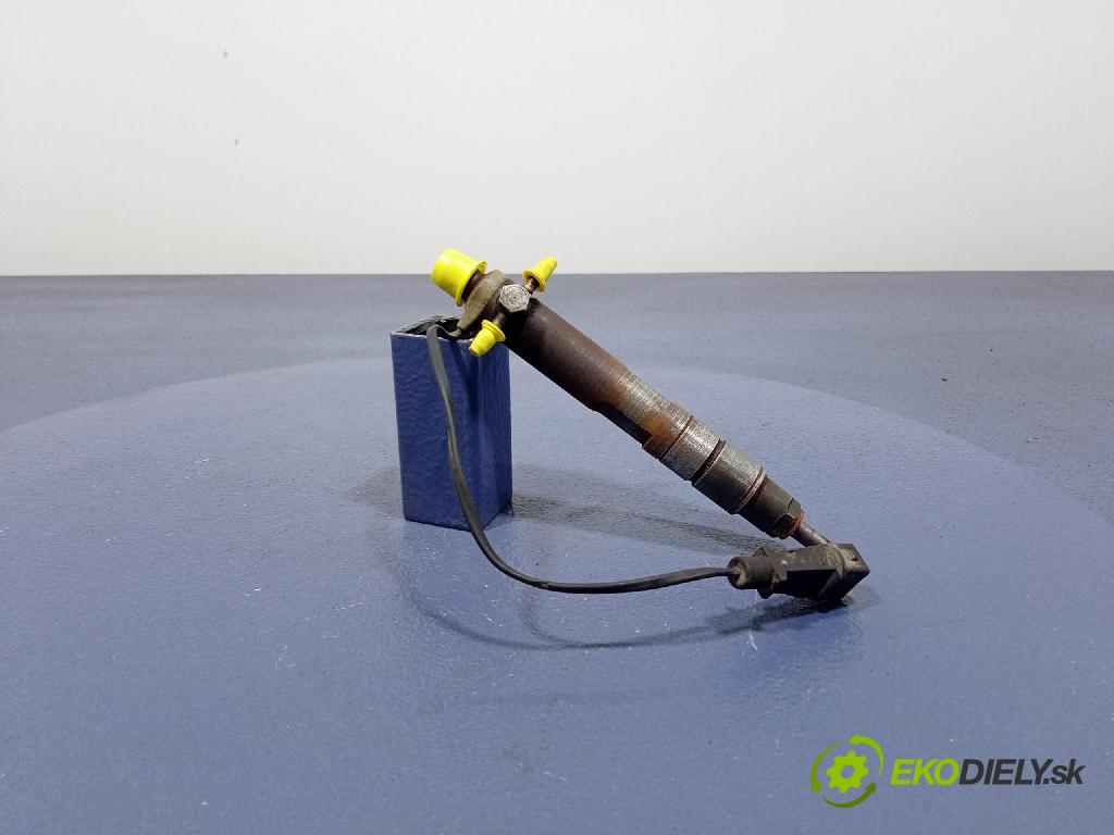 Volvo S70/V70 1998 vstřikovač 074130202B