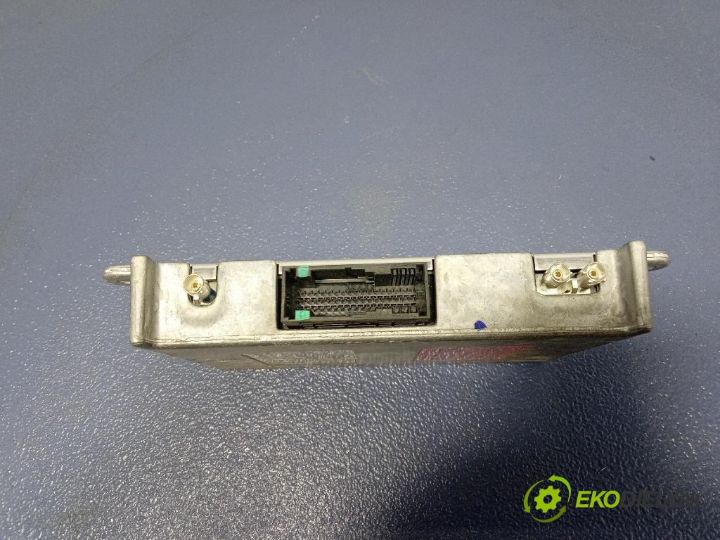 Mercedes S-klasa 2011 riadiaca jednotka A2048202085