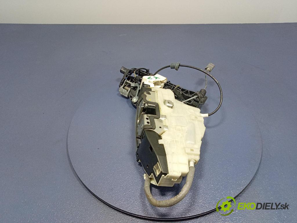 Mercedes S-klasa 2011 zámek dveře Zad: Levý: 450711631L