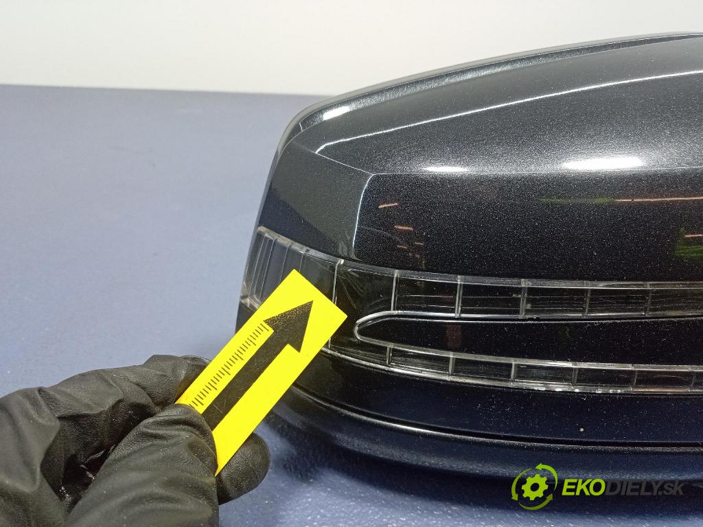 Mercedes S-klasa 2011 zrkadlo pravé