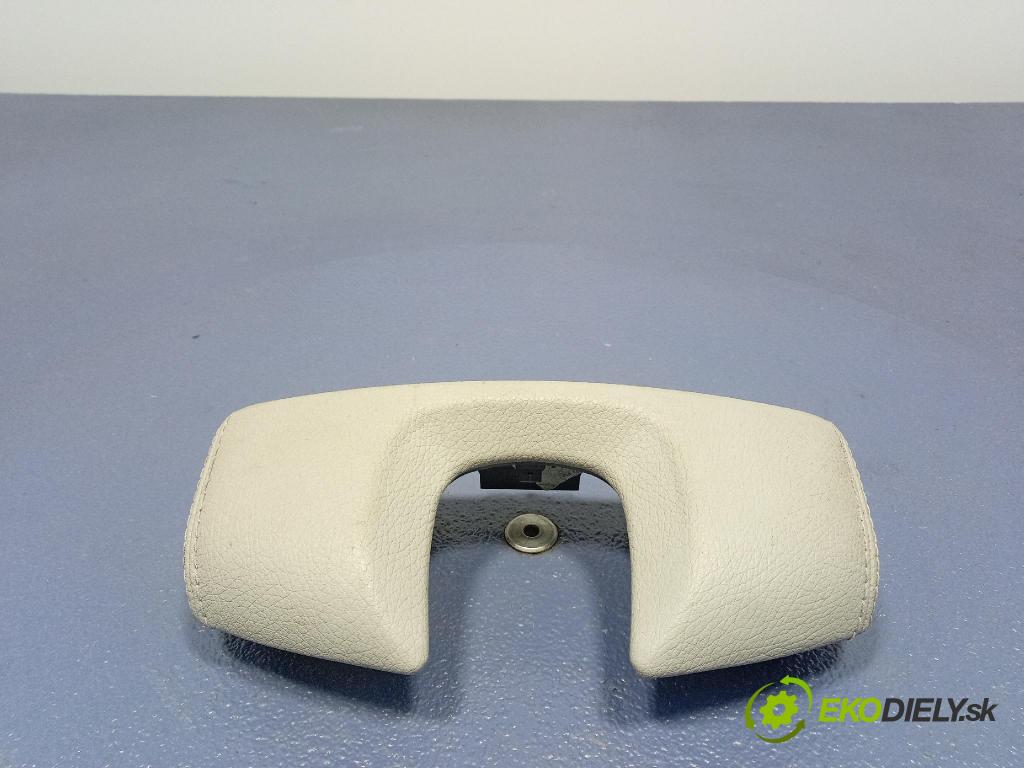 Mercedes S-klasa 2011 lišta Dekoratívne: Vnútri: P0107552