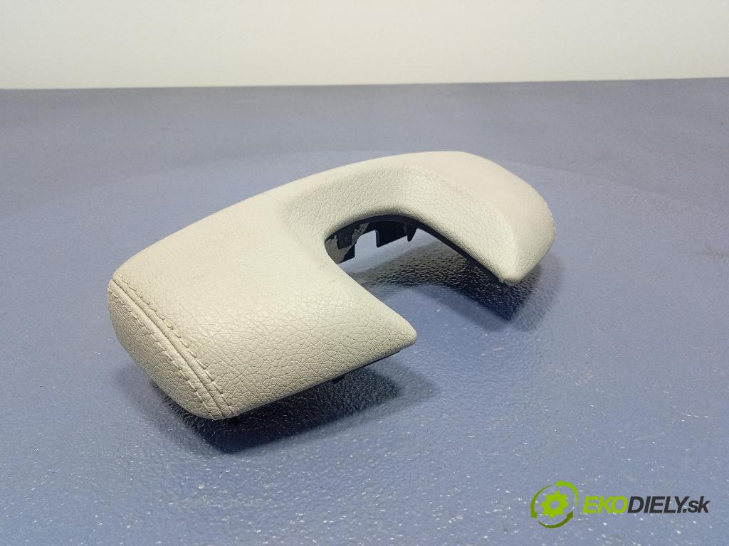 Mercedes S-klasa 2011 lišta Dekoratívne: Vnútri: P0107552