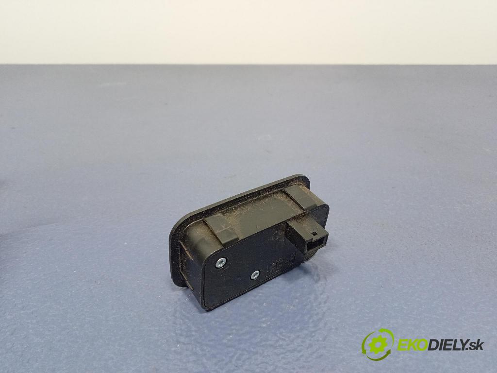 Mercedes S-klasa 2011 prepínač Klapky: kufra: A2208211479