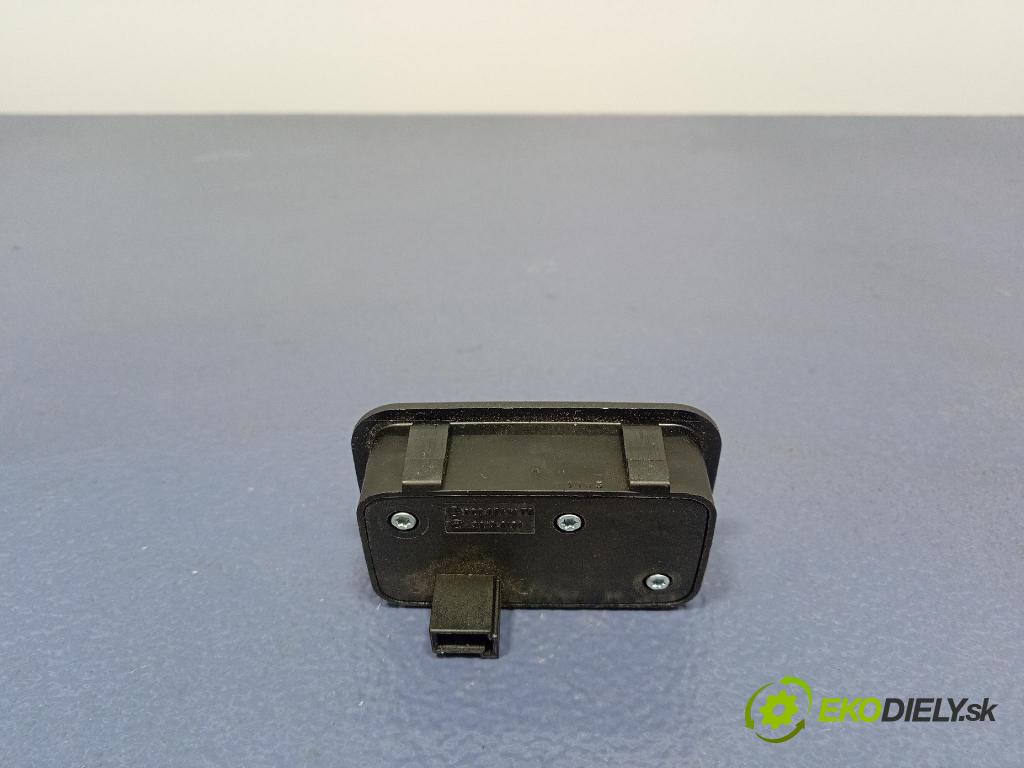 Mercedes S-klasa 2011 prepínač Klapky: kufra: A2208211479