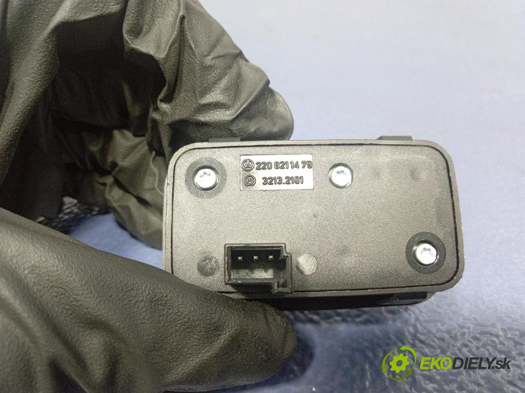 Mercedes S-klasa 2011 prepínač Klapky: kufra: A2208211479