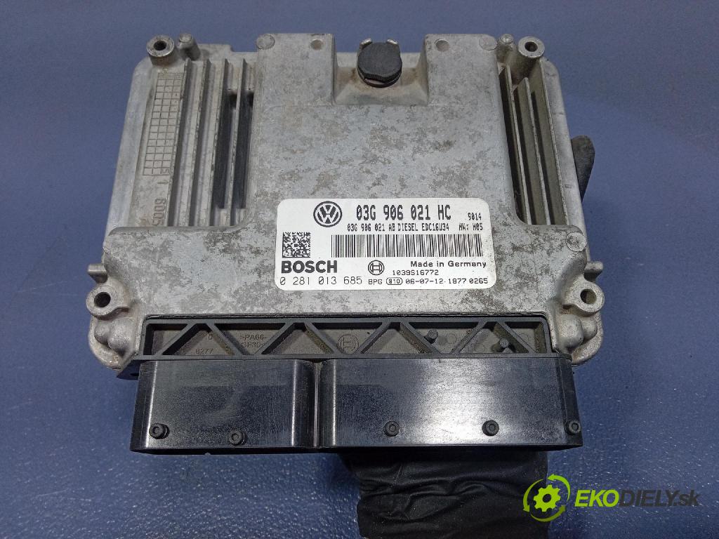 Vw Golf 2006 řídící jednotka Motor: 03G906021HC