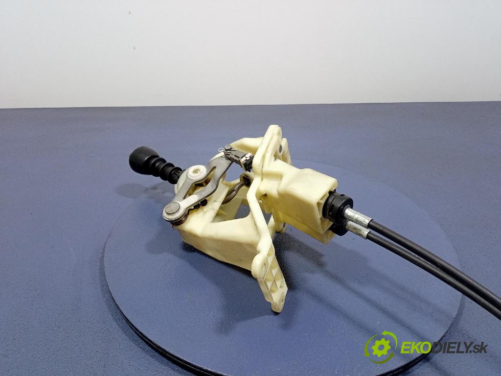 Kia Carens 2008 kulisa Změny Ozubené kola: 43700-2HXXX