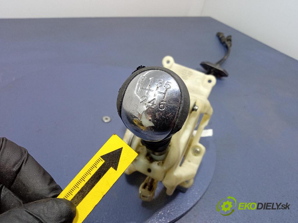 Kia Carens 2008 kulisa Změny Ozubené kola: 43700-2HXXX