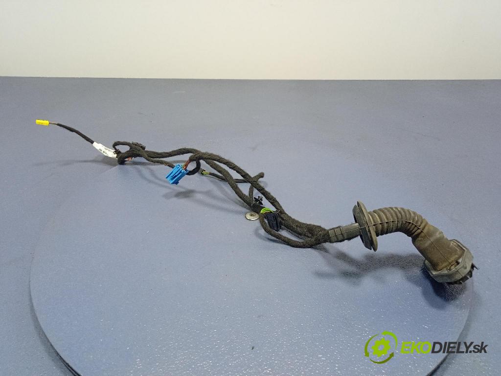 Mercedes S-klasa 2011 inštalácia Elektrický: A2214408935