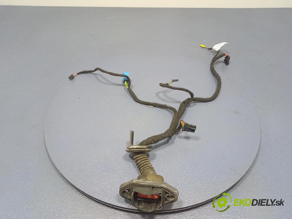 Mercedes S-klasa 2011 inštalácia Elektrický: A2214409035