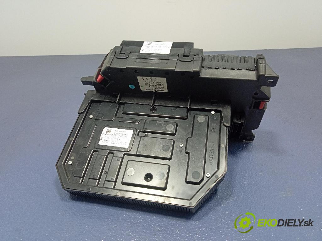 Mercedes S-klasa 2011 skrinka Poistky: A2219067200