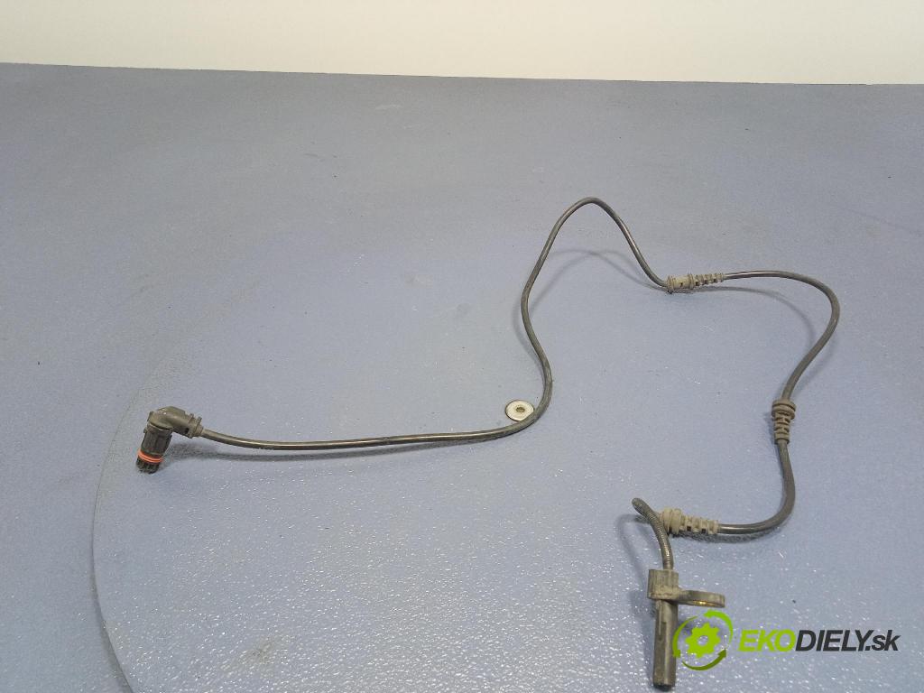 Mercedes S-klasa 2011 snímač ABS. A2219057100