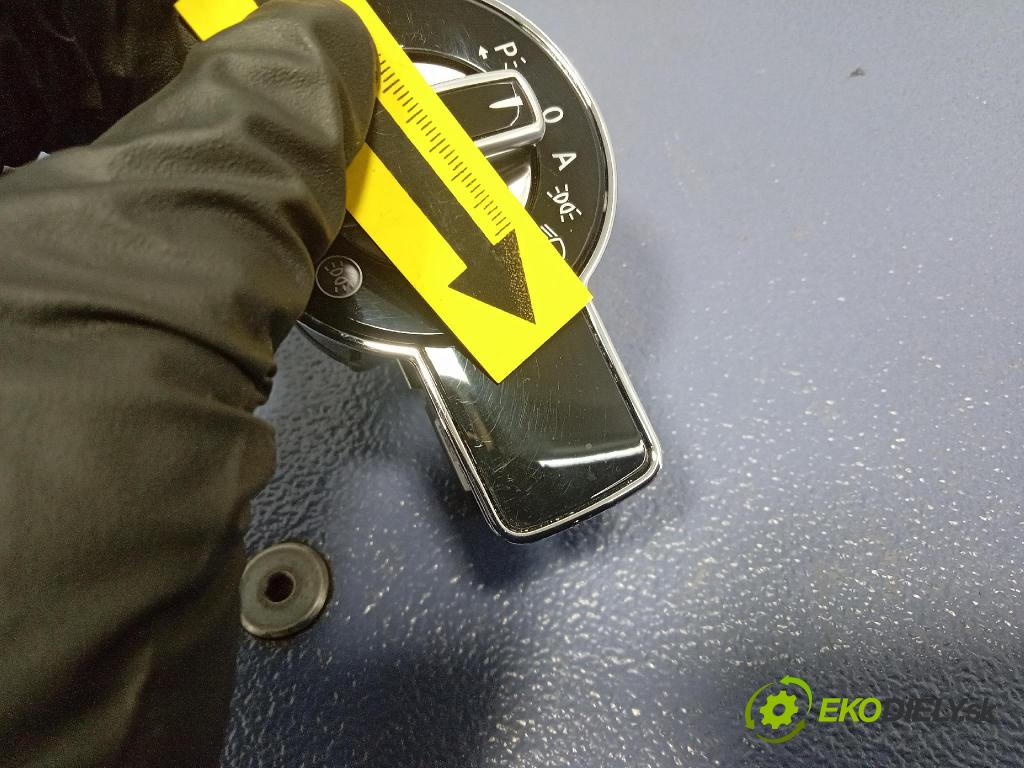 Mercedes S-klasa 2011 prepínač svetiel A2219053500