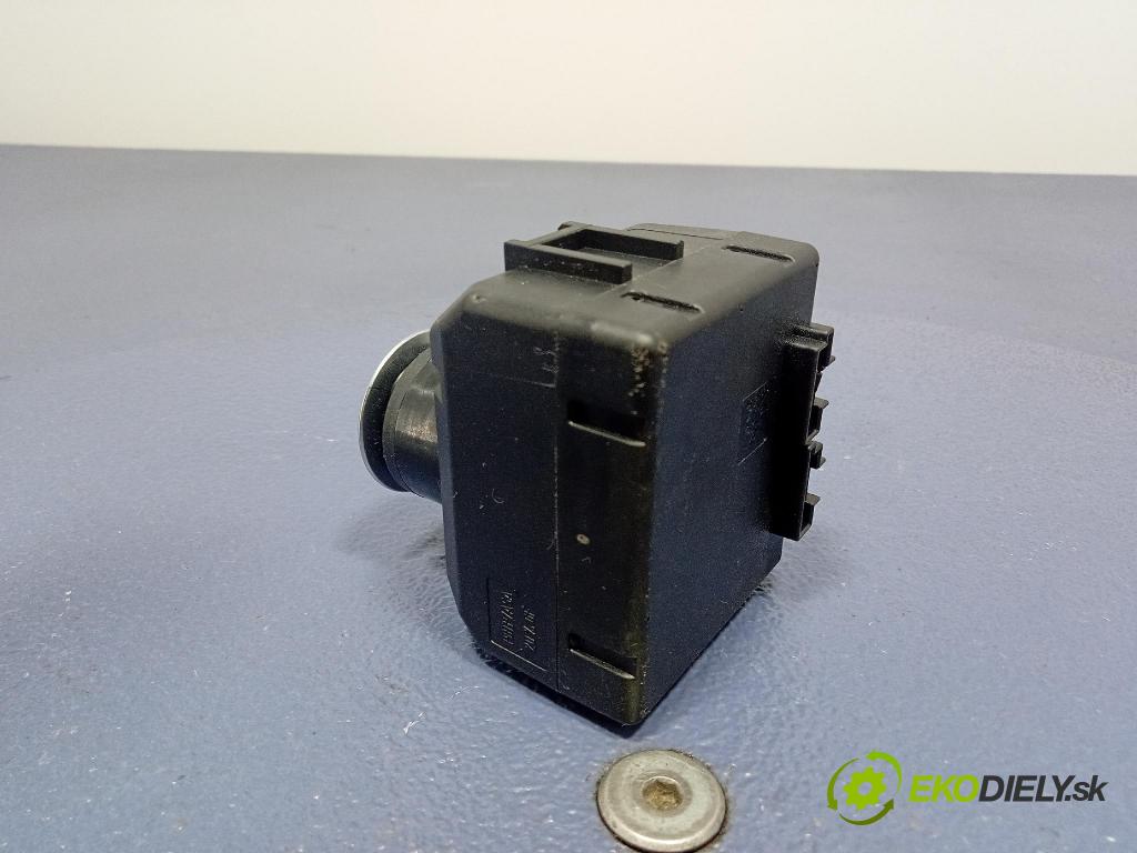 Mercedes S-klasa 2011 Spínač zapaľovania: A2169050000