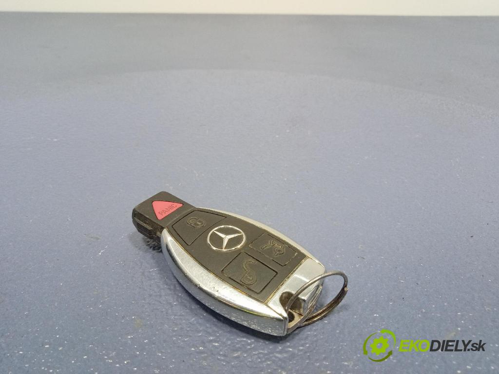 Mercedes S-klasa 2011 Spínač zapaľovania: A2169050000