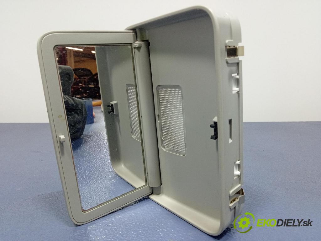 Mercedes S-klasa 2011 Lampy Uvnitř A2218101817