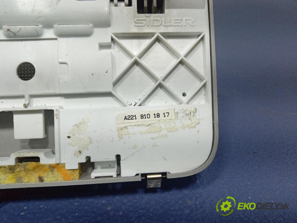 Mercedes S-klasa 2011 Lampy Uvnitř A2218101817