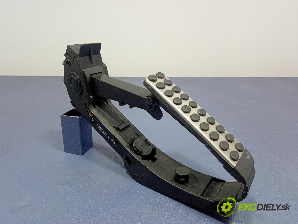 Mercedes S-klasa 2011 pedal Plyn: A2213000204