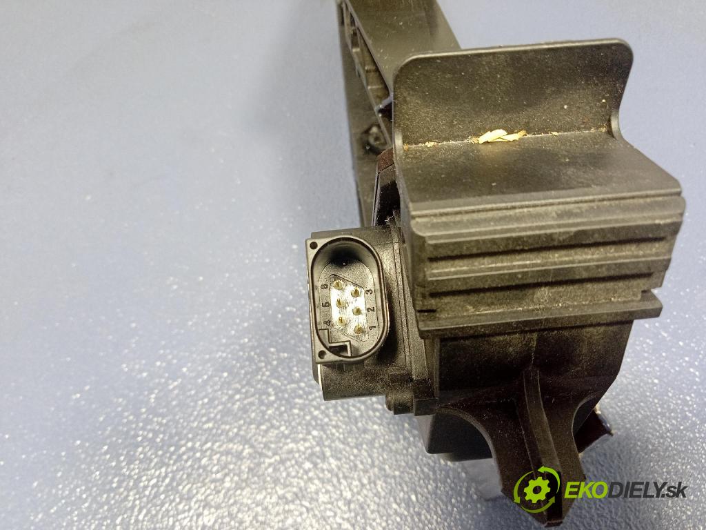 Mercedes S-klasa 2011 pedal Plyn: A2213000204