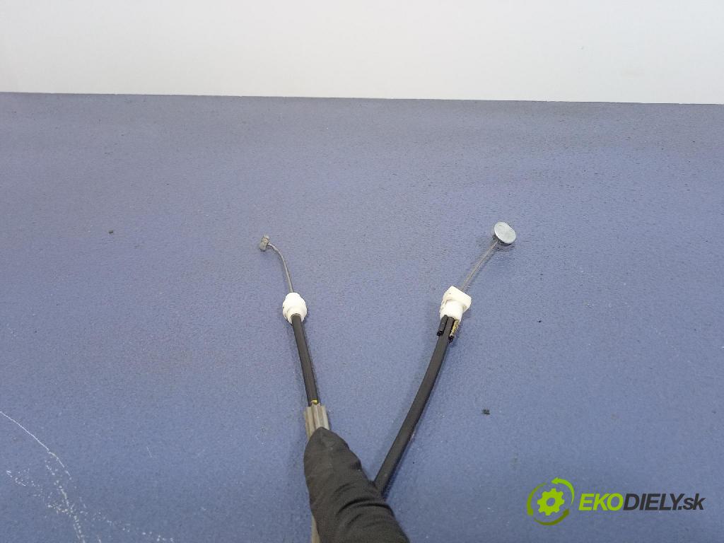 Peugeot 1007 2005 zámok dvere Predné v pravo: 9646010680D