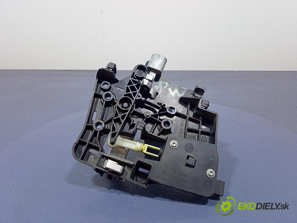 Peugeot 1007 2005 rukoväť Vnútri: 96801415VV