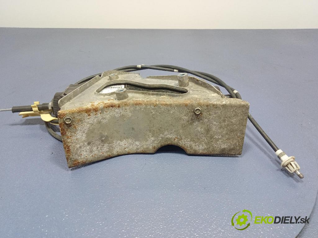 Mercedes S-klasa 2011 riadiaca jednotka A2214302849