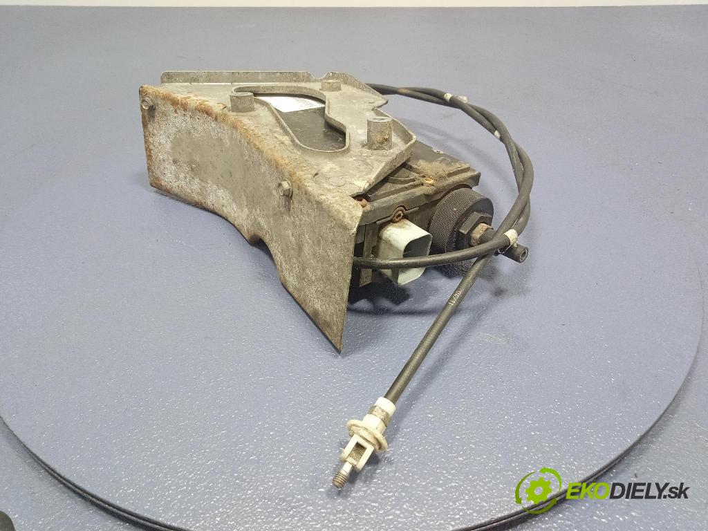 Mercedes S-klasa 2011 riadiaca jednotka A2214302849